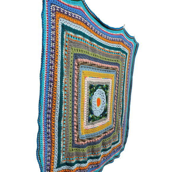 Vintage granny Knit Blanket - Picture 4 of 10